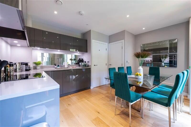 4_danvers_kit_1d2...