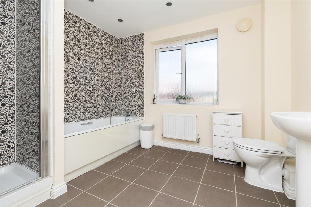 18 Buttercup Road-7.jpg