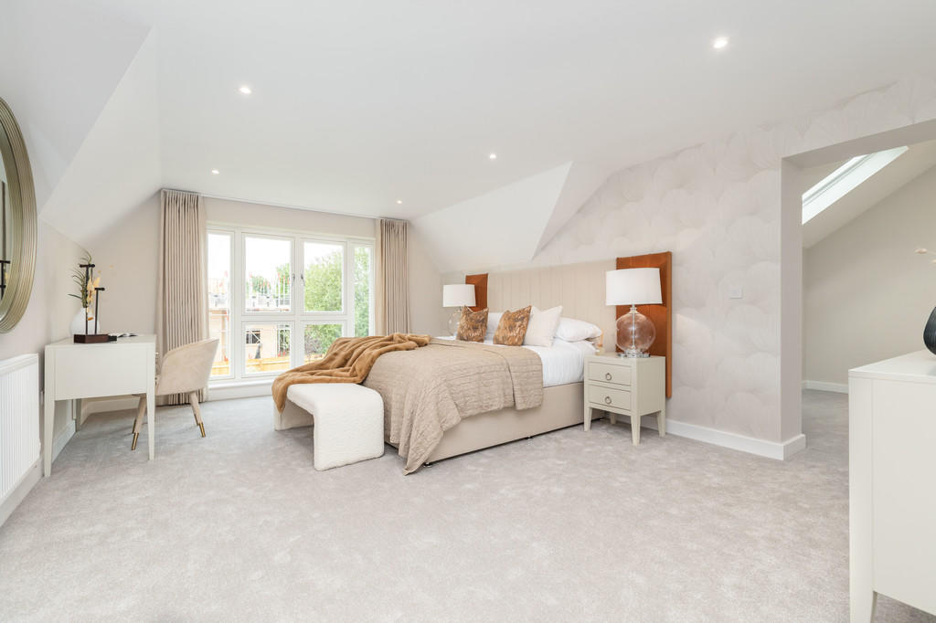 Bed 1 show home