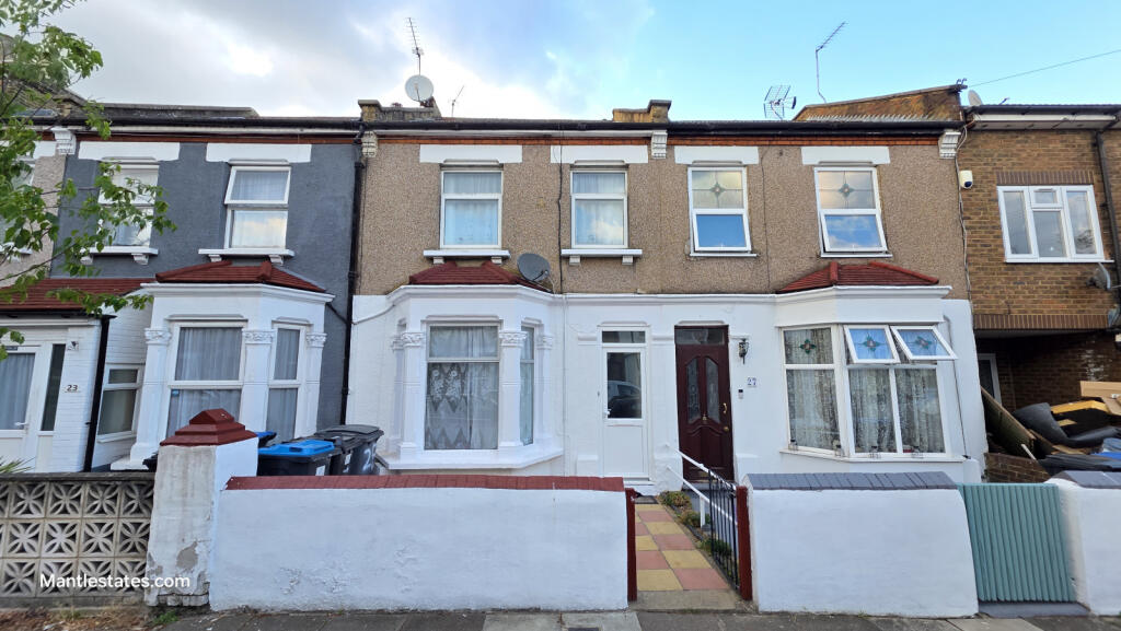 3 Bedroom Terraced House