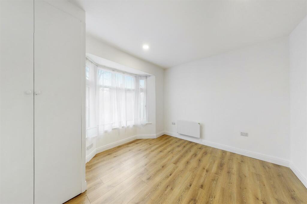 Bedroom.jpg