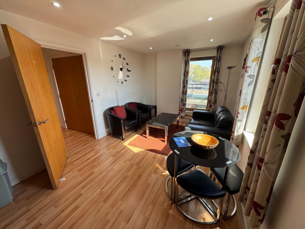 Picture No. 33