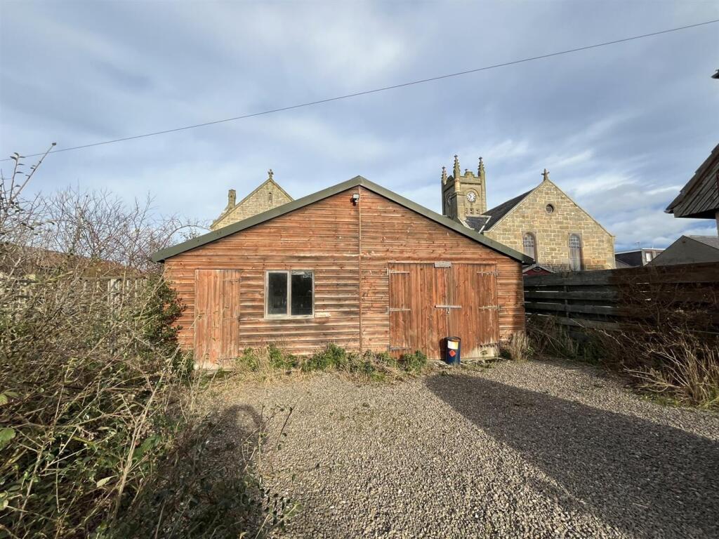 GARAGE/WORKSHOP