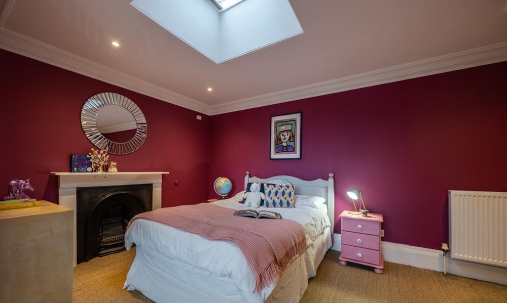Bedroom 2 - photo 2