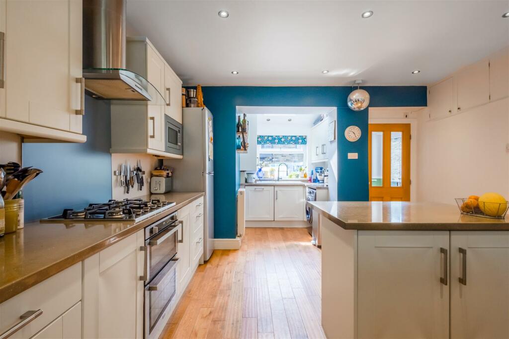 Kitchen Diner