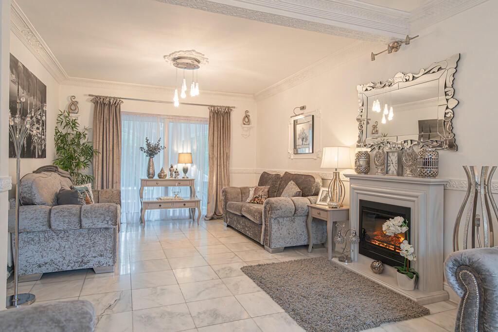 20251013-DSC06915...