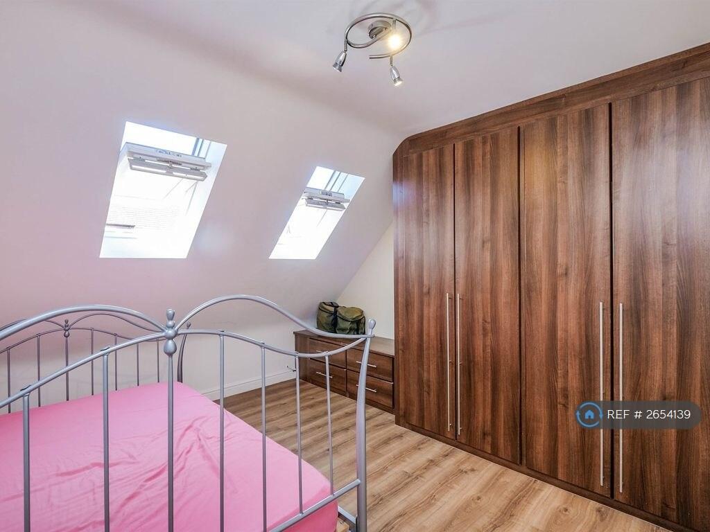The Bedroom 3