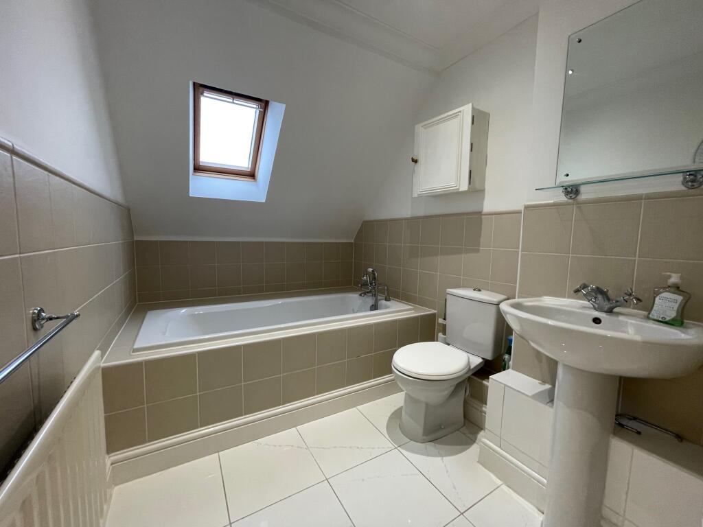 En-suite Bathroom