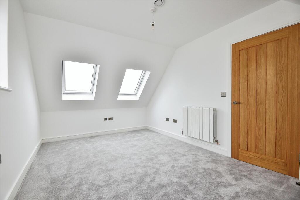 Bedroom Similar Plot