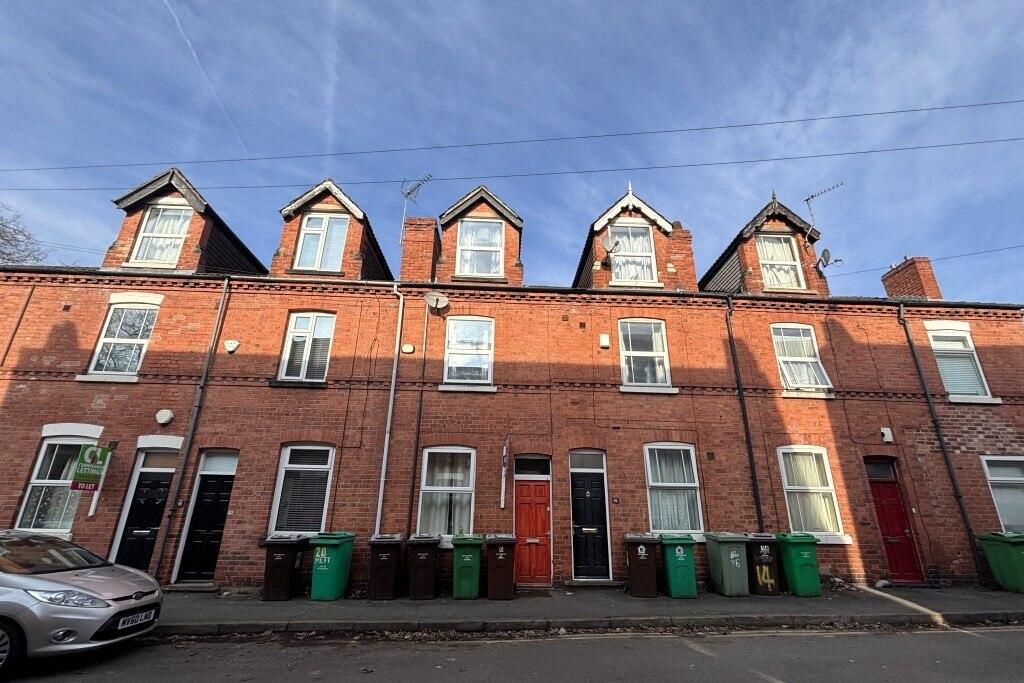 3 Bedroom terrace house - HMO