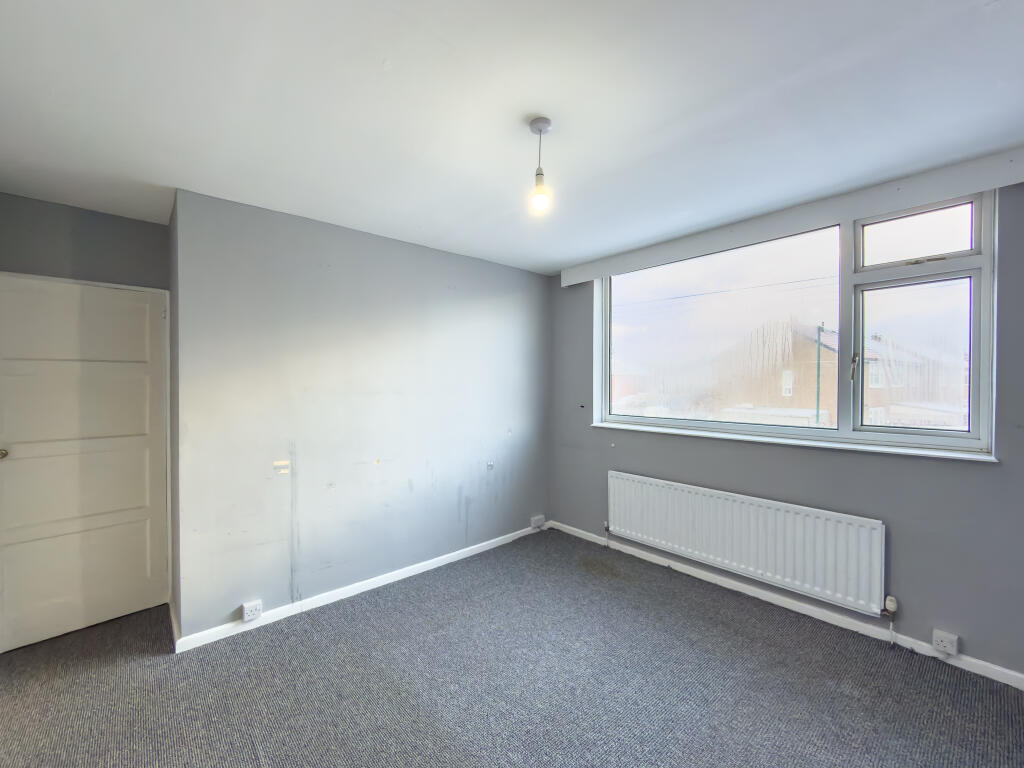 Secondbedroom1 T202601070956.jpg