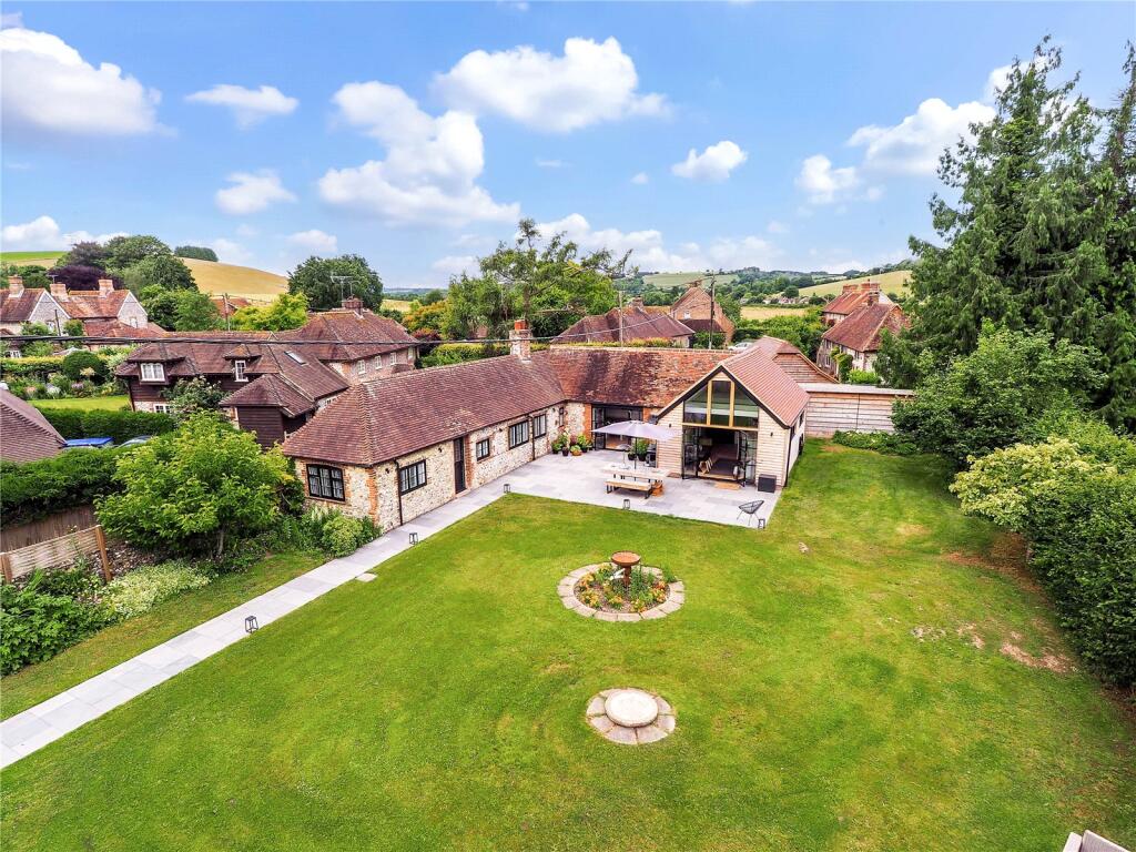 Foxhall, Charlton, West Sussex, PO18