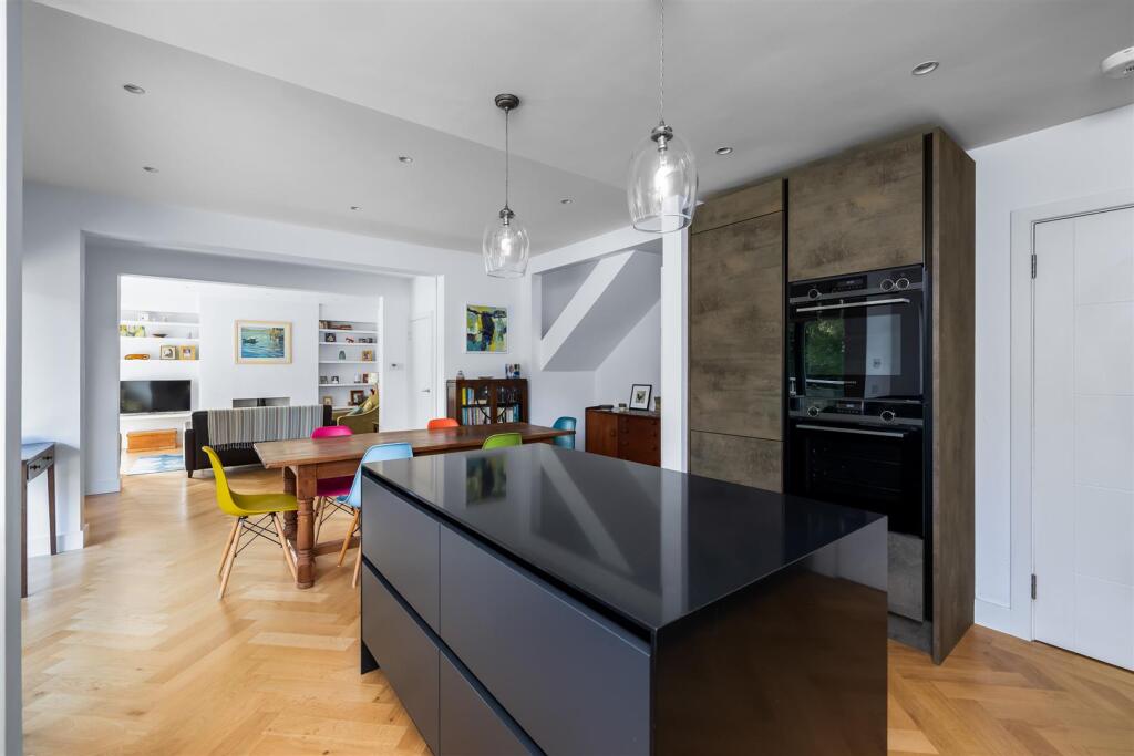 Kitchen 2