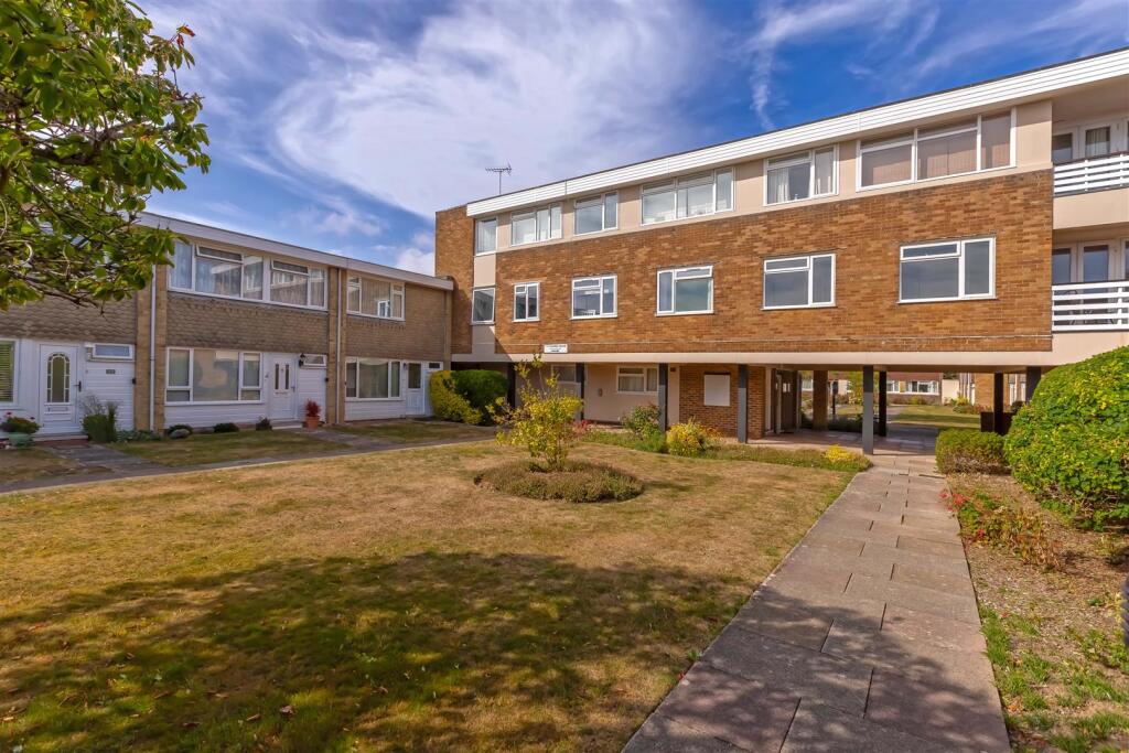 Bramber Square_15.jpg