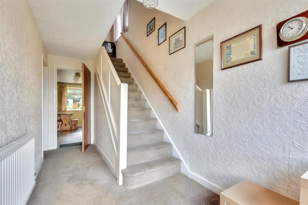 Entrance Hall.jpeg