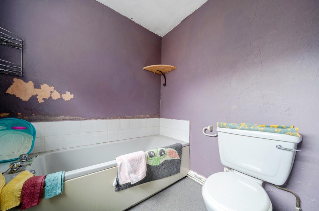 1381462-4-691c6ac26018a