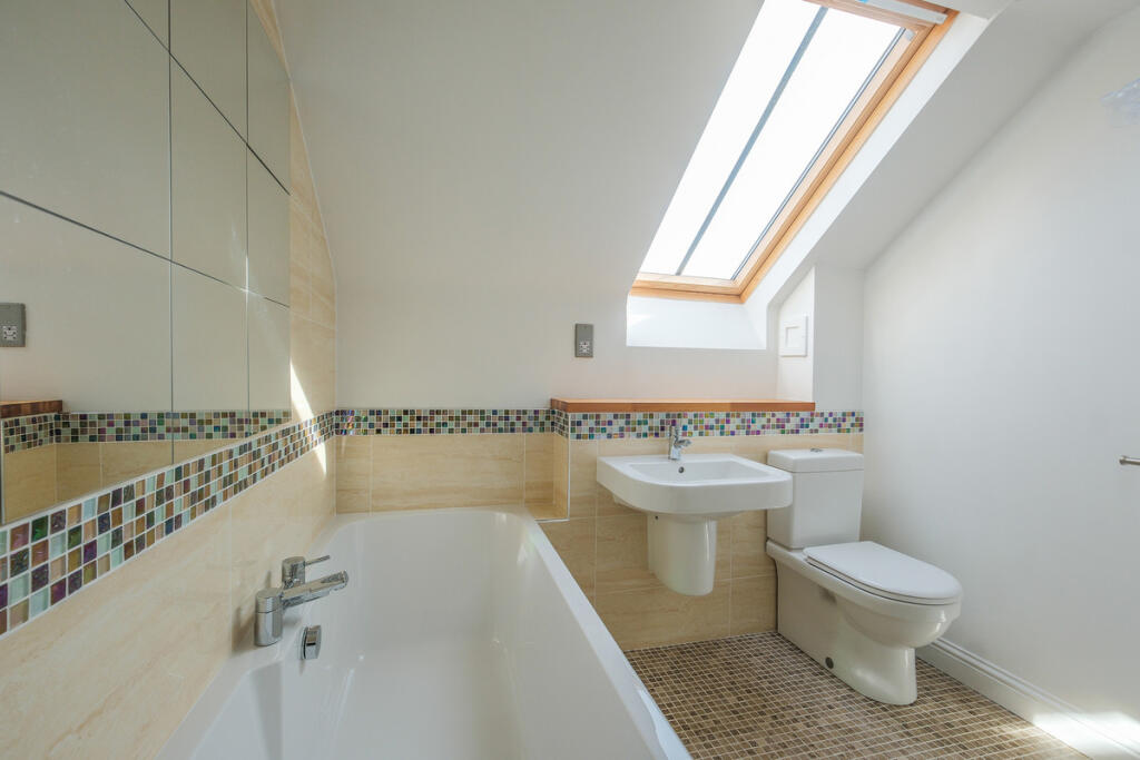 Upper bathroom alternative view