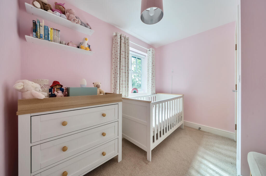 1328021-17-688740...