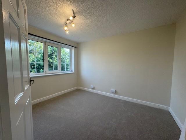 Double bedroom 2