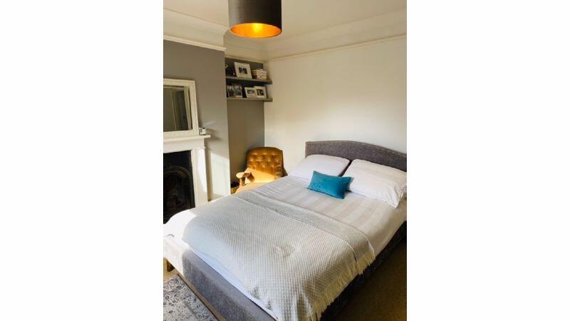 Master Bedroom pic2