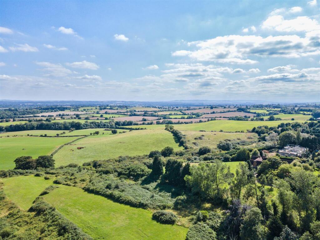 Hill Crest Cottage-5_lo.jpg