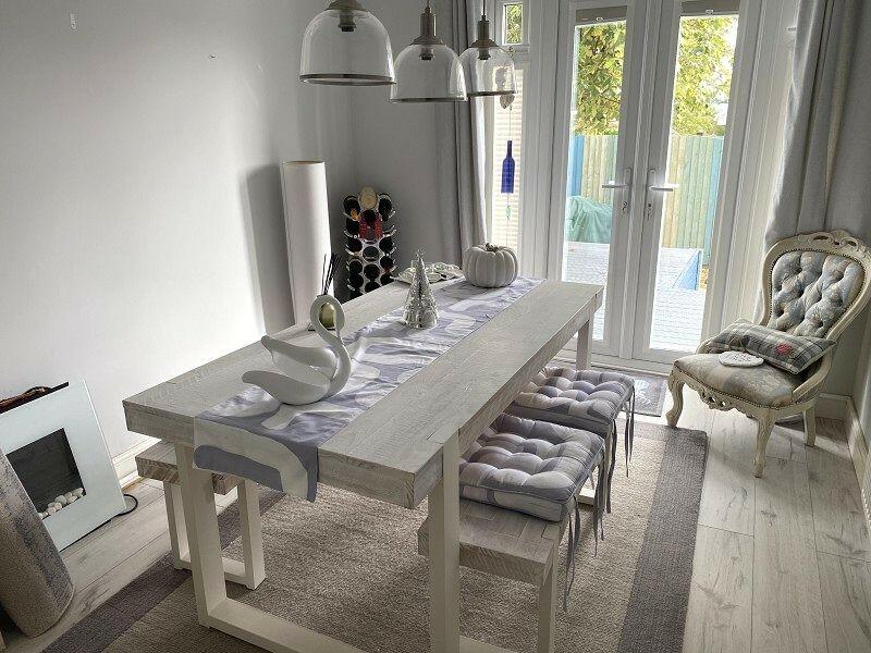 Bedroom 2/Dining Room