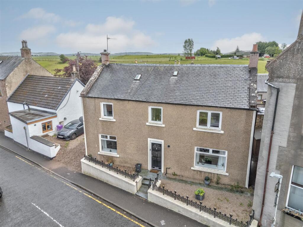 24 Marywell Brae Kirriemuir-12.JPG