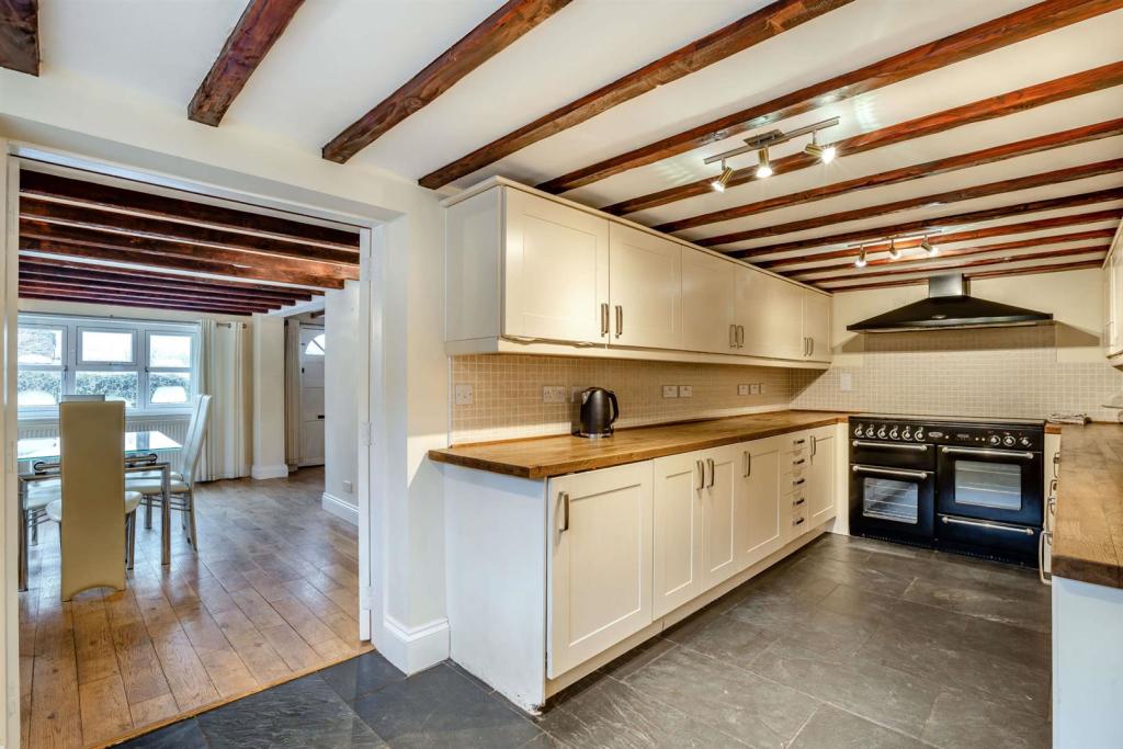 8531347-interior01-800.jpg