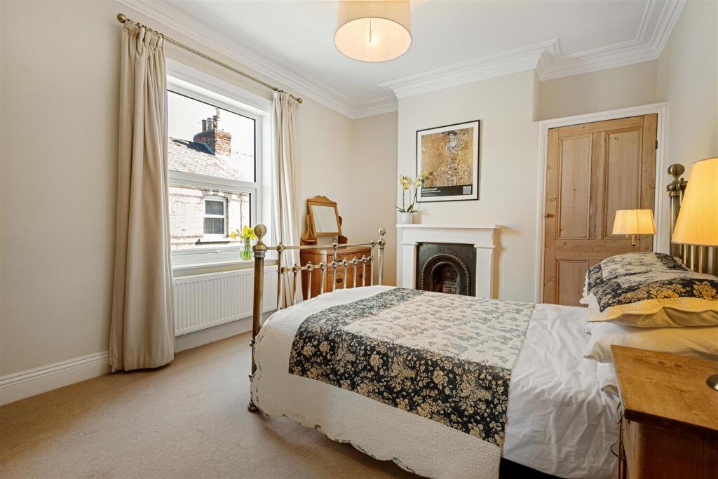 3 Waverley St-43.jpeg