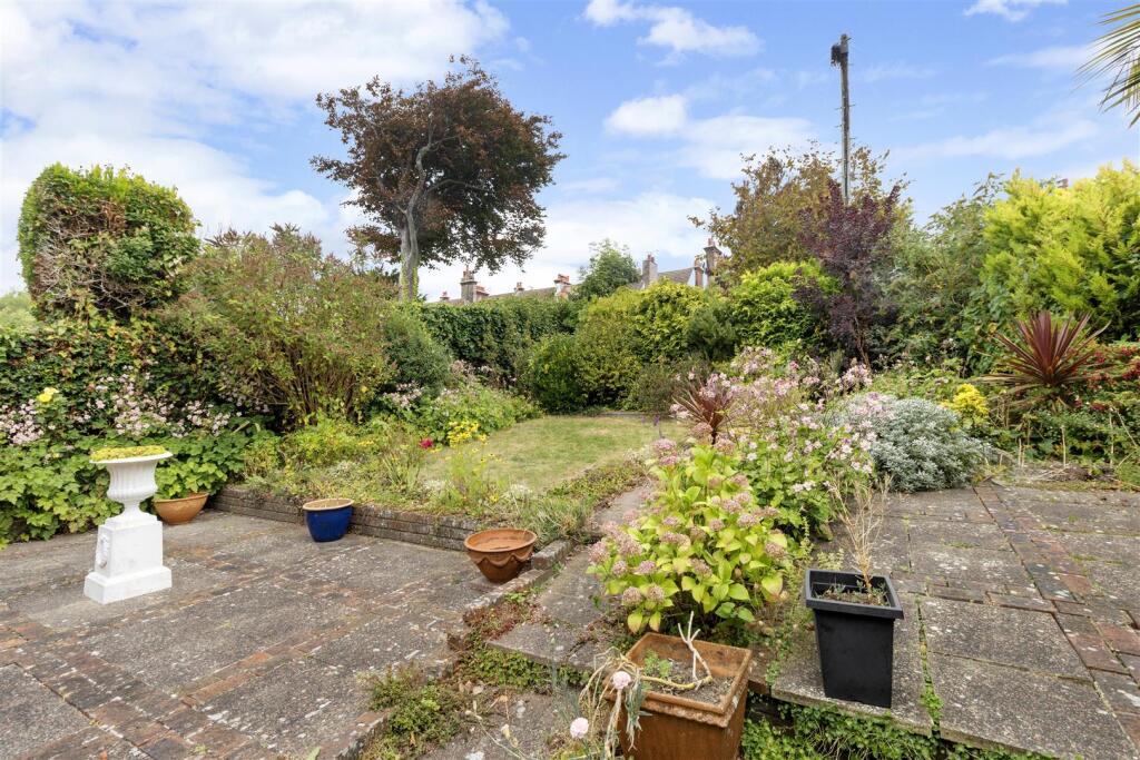 garden #4.jpg