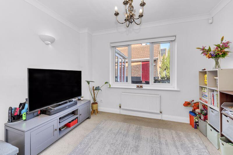 Dining Room/Study/Playroom