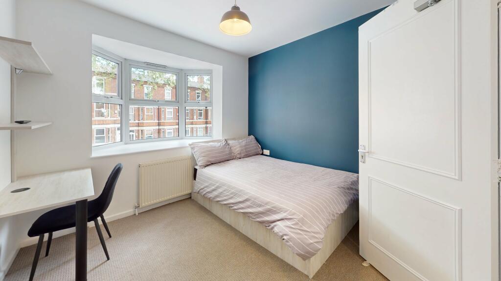 43-Lenton-Blvd-Bedro