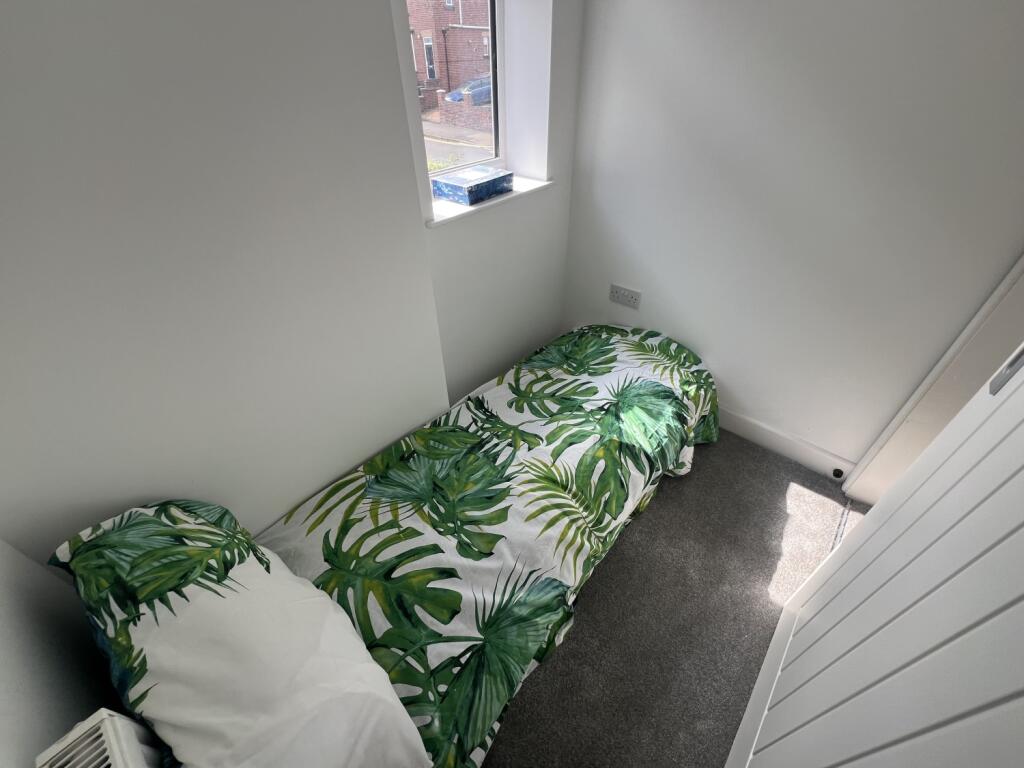 Bedroom 3-Study
