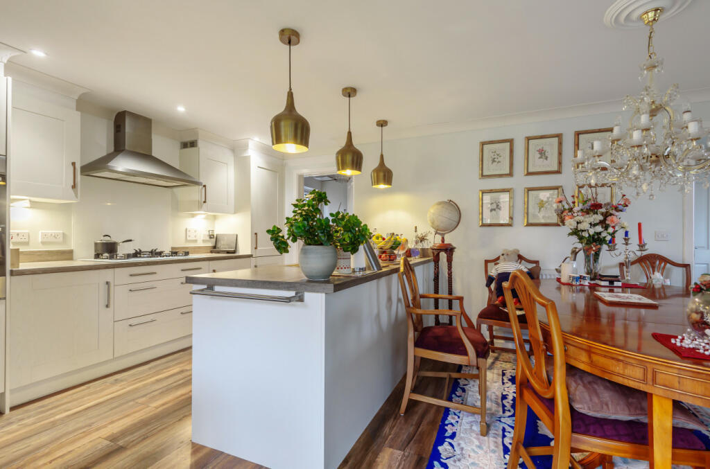 KITCHEN  DINING R...