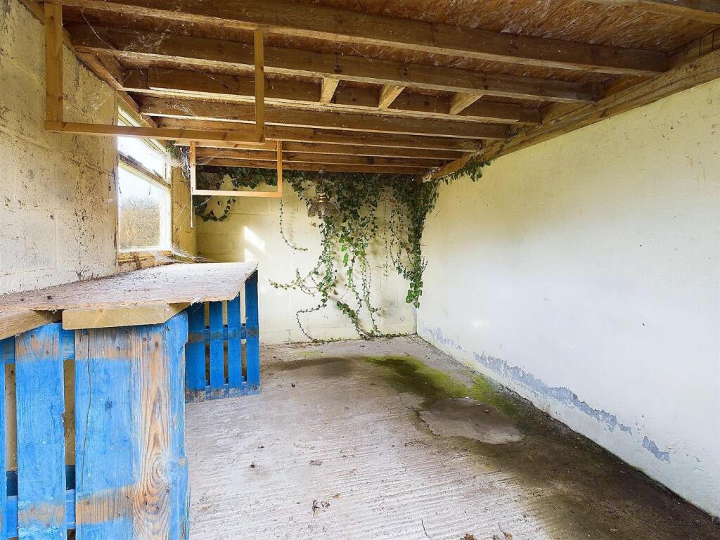 Garage 2.