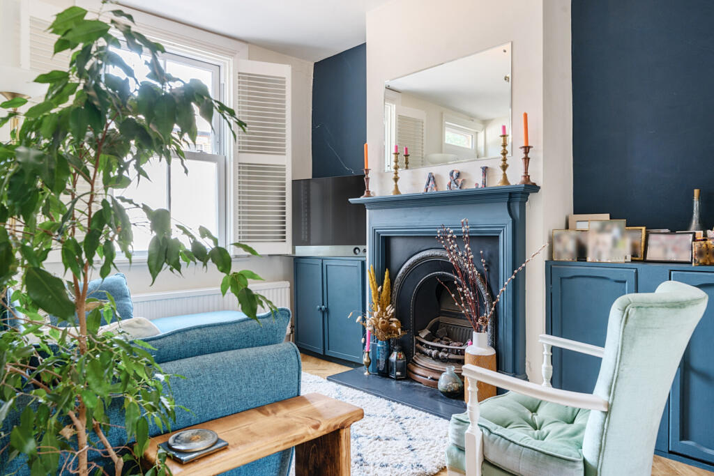 1311226-14-6853f9...