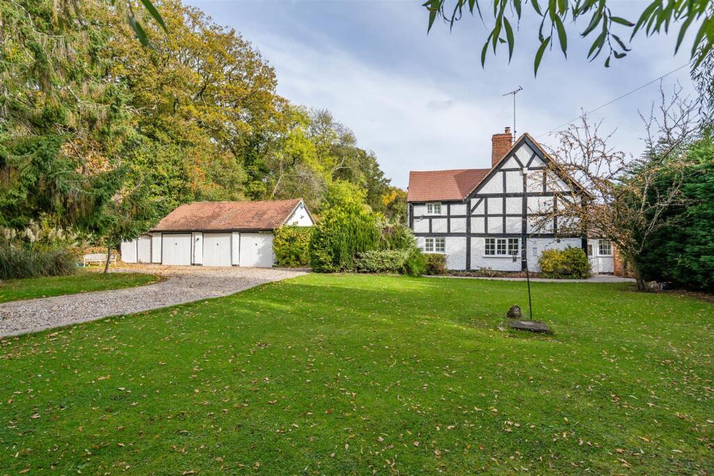 Old Grove Farm_17.jpg