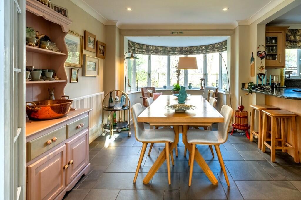 17 Clarke Close-1...