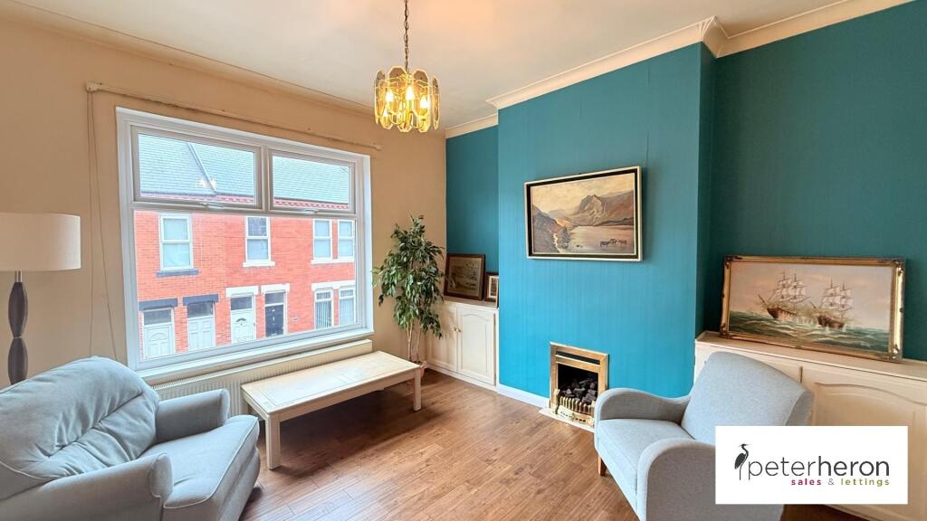 Living Room/Bedroom 1