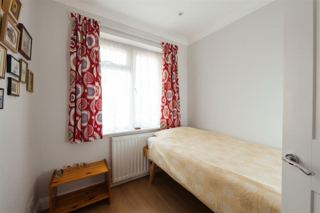 24 Ninesprings, Hitchin-15.jpg