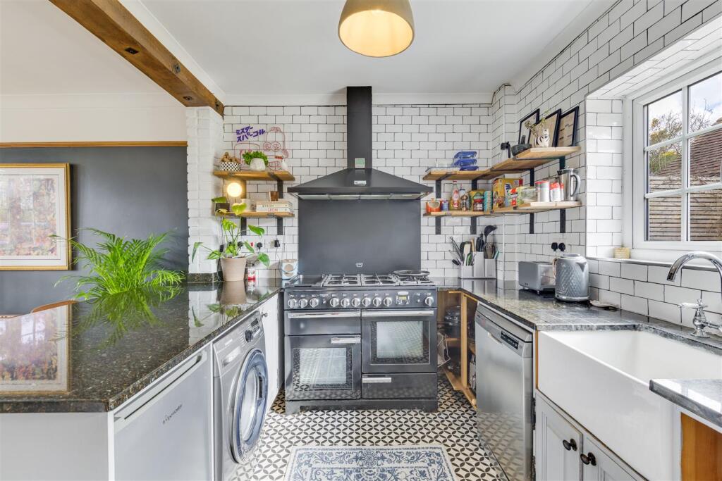 Station Way 23-18.jpg