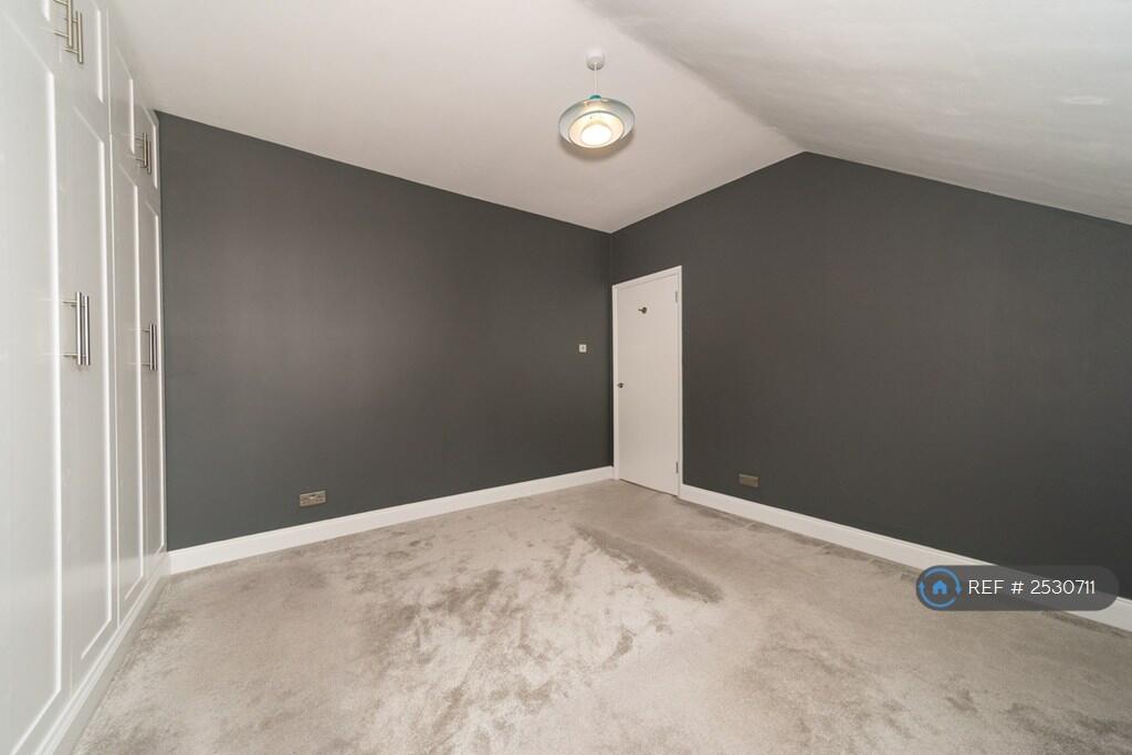 Double Bedroom 1