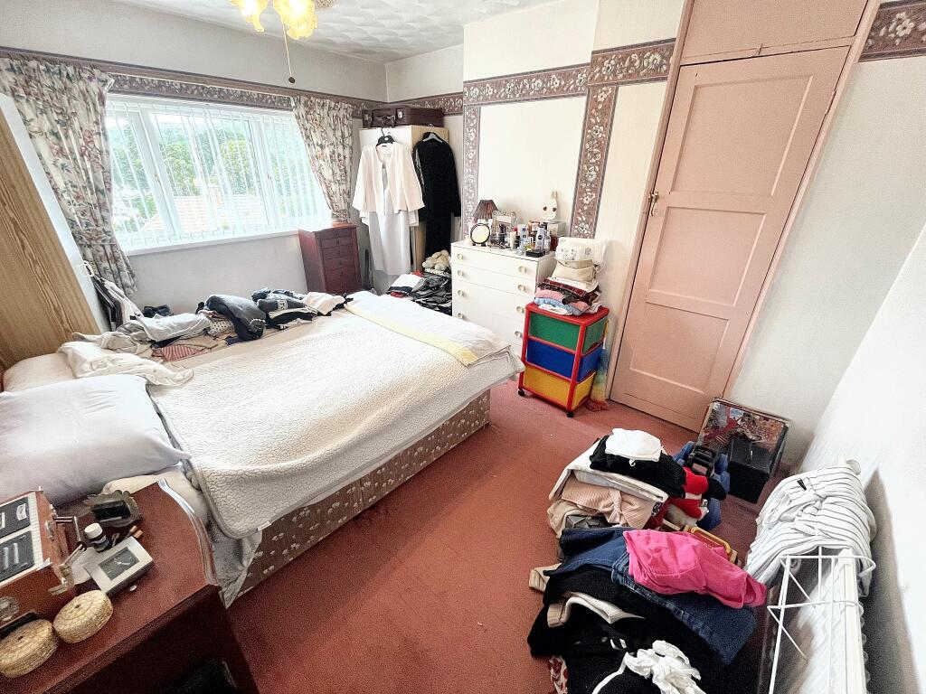 Bed12