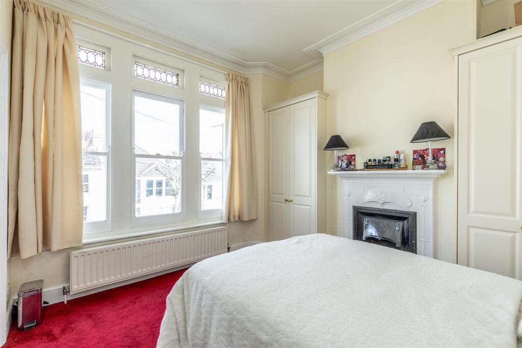 Linden Road, Westbury Park Bed 2.jpg