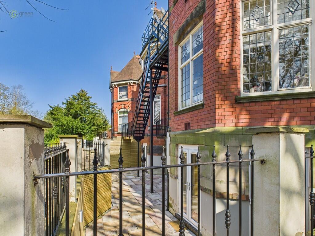 CAM03830G0-PR0132...