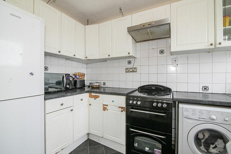 Kitchen - Paul Court, London Road, Romford RM7 9PR
