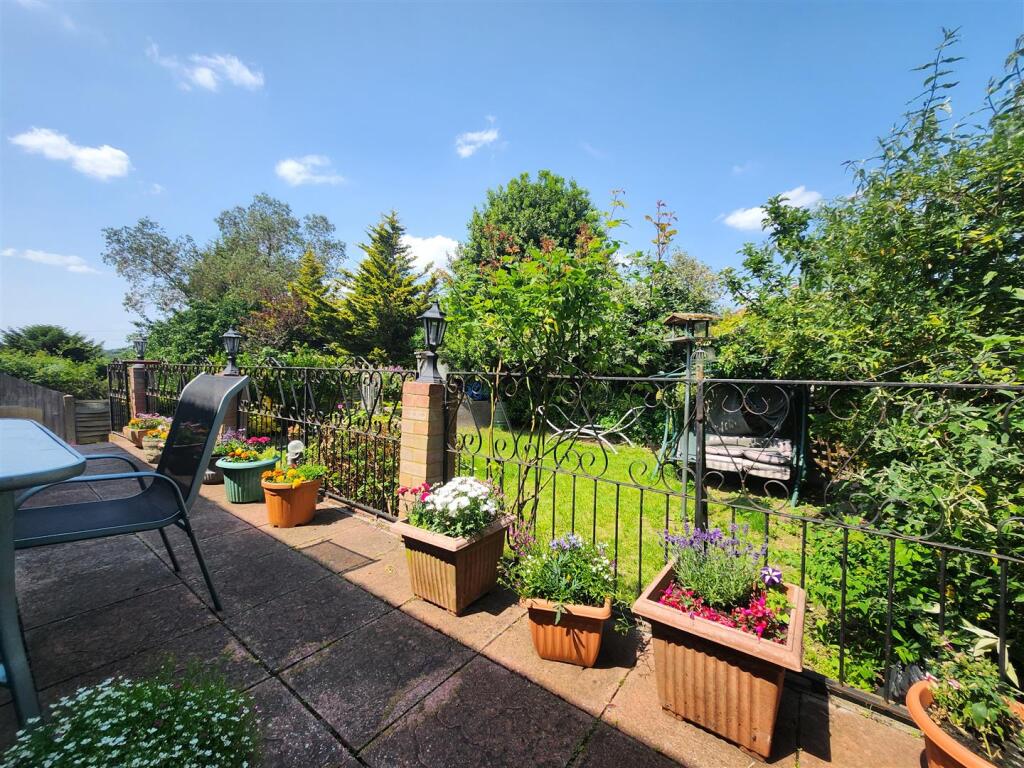 garden.jpg