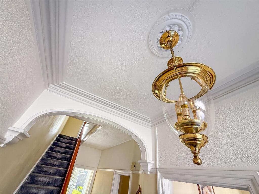 ENTRANCE HALLWAY