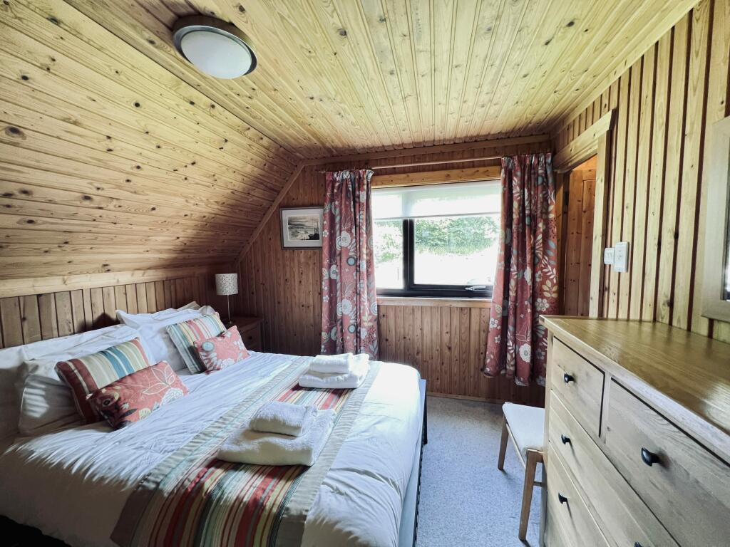 Braemar, 4 Barend, Sandyhills - Williamson and Hen