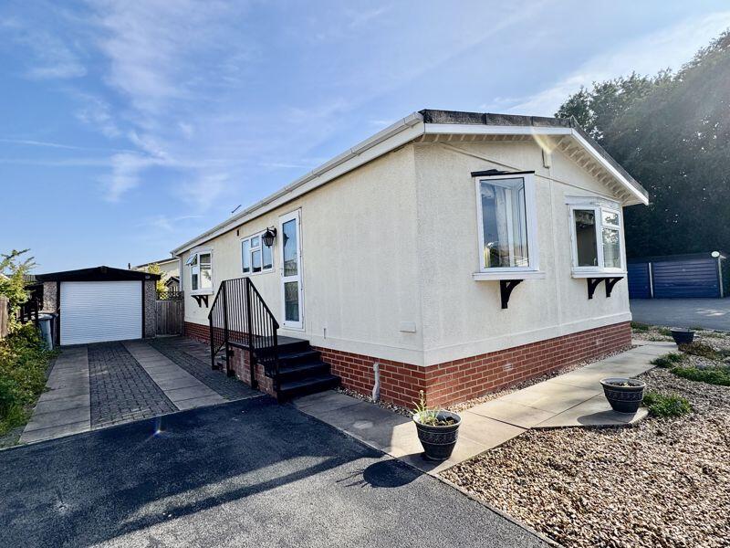 Drive &amp; Garage Rear Aspect